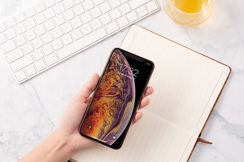 Mở khoá điện thoại iPhone Xs Max chính hãng