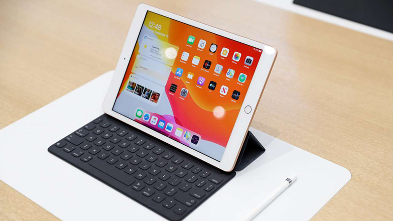 iPad 10.2 Về khả năng thay thế máy tính xách tay